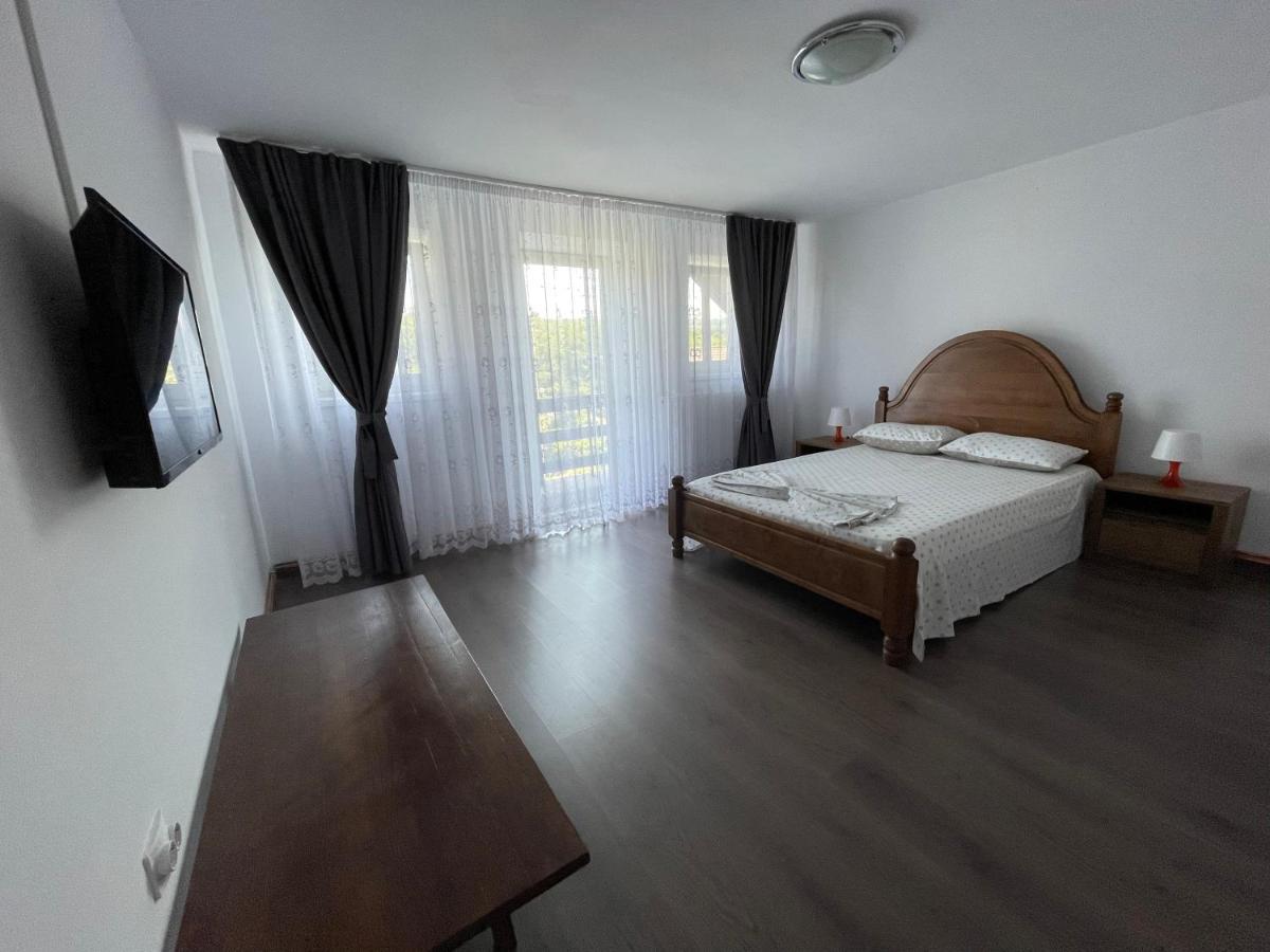 Cazare Vila Maria Apartman Árgyasudvarhely Kültér fotó